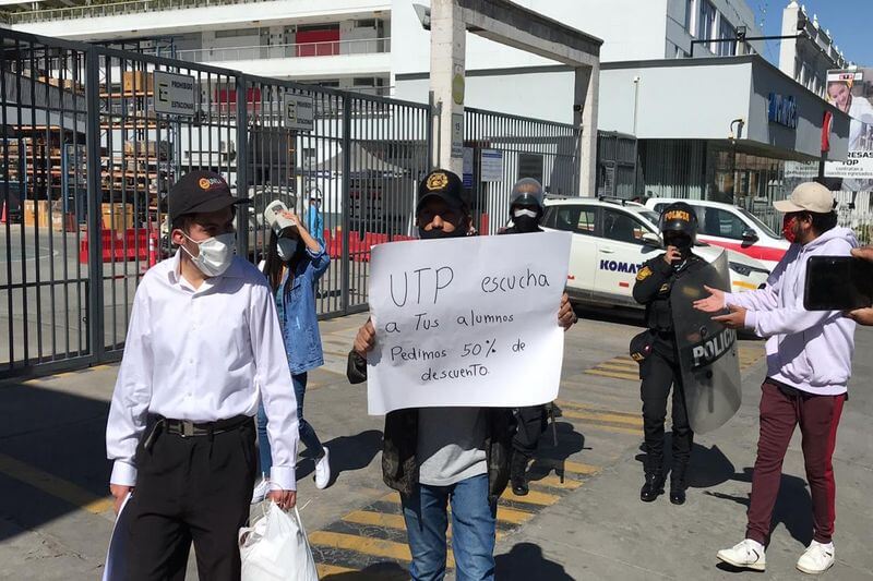 Alumnos piden intervención de congresistas y ministros para resolver problema.