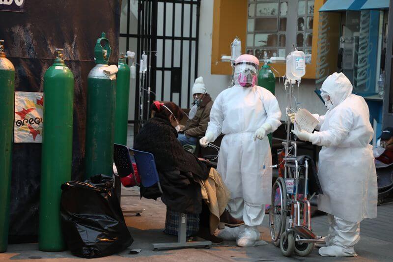 Galenos piden dotar de pruebas rápidas a todos los establecimientos de salud del primer nivel.