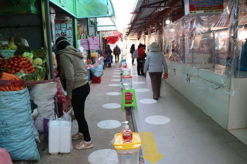 Los mercados atenderán a la población por un lapso de 12 horas diarias.