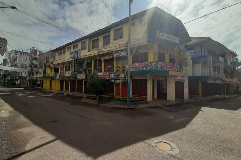 Instalaciones del centro Comercial N° 2 - Juliaca.