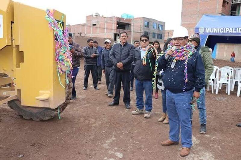 Inicio de la obra “Mejoramiento del servicio deportivo de práctica deportiva".