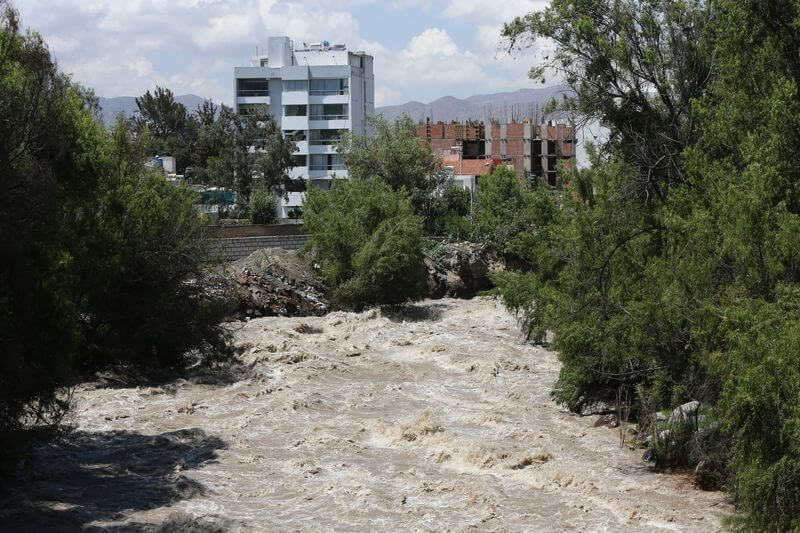 Hay 4 urbanizaciones afectadas: Los Álamos, Los Pinos, San Isidro y La Arboleda.