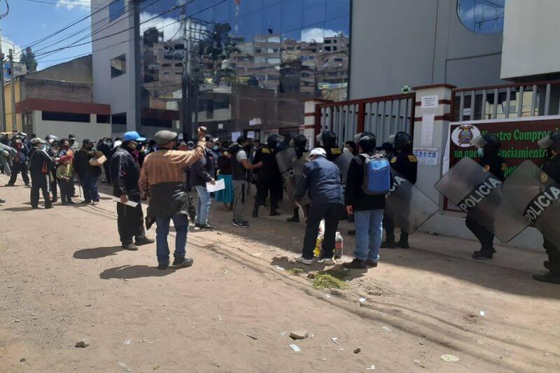 Reclamos en la Escuela de Posgrado de la UANCV.