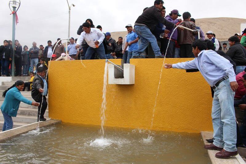 Población del distrito Ite continúa sin recibir agua de calidad.