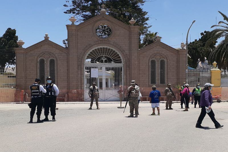 Familias recuerdan hoy a sus seres queridos fallecidos.