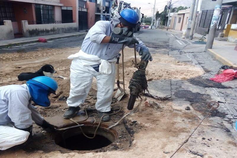 Capacidad de buzones solo es para agua de desagüe, no para agua pluvial.