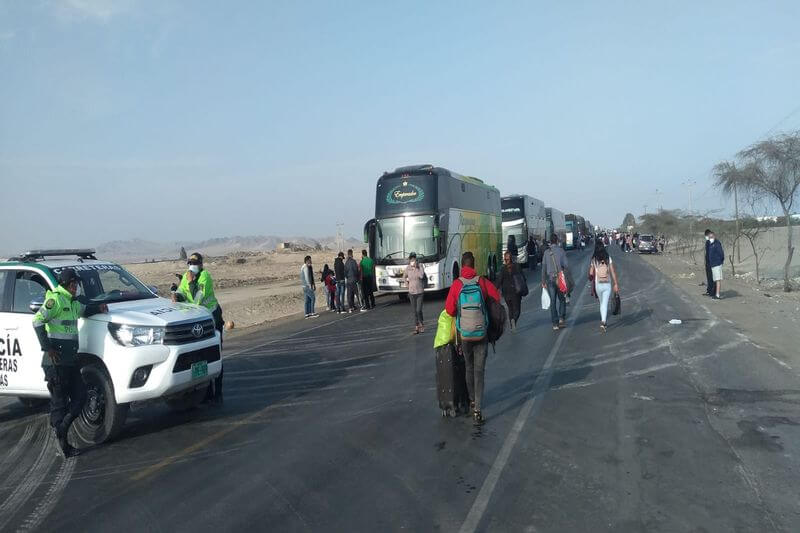 Trabajadores de la agroexportación volvieron a bloquear la vía Panamericana.