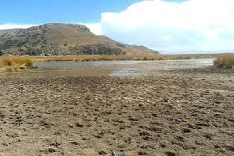 El lago corre peligro en el largo plazo según estudios.