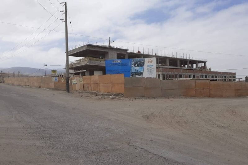 Obra en centro de salud deberá ser culminada el 14 de junio del presente año.