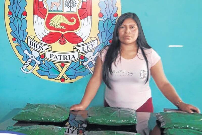 Esta es la 'burrier' capturada con la droga en Tacna.