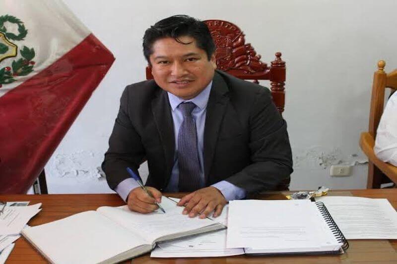 Regidor Juan Vargas asumió la alcaldía de municipalidad de Paucarpata.