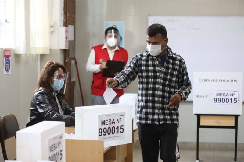 Estudio se realizó en el marco de la pandemia de la covid-19 y las elecciones.