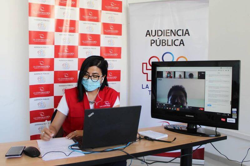 Cerca de un centenar de vecinos participaron de audiencia pública.