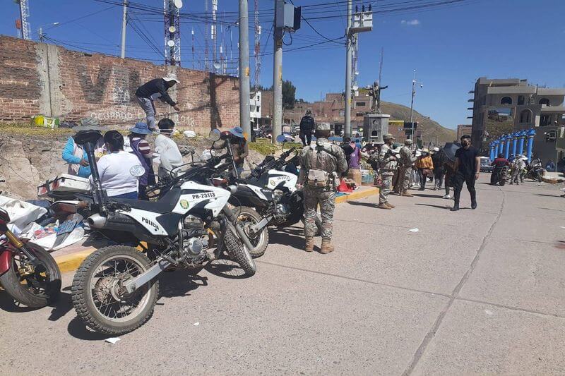 Se llevó a cabo la tradicional feria de las alasitas