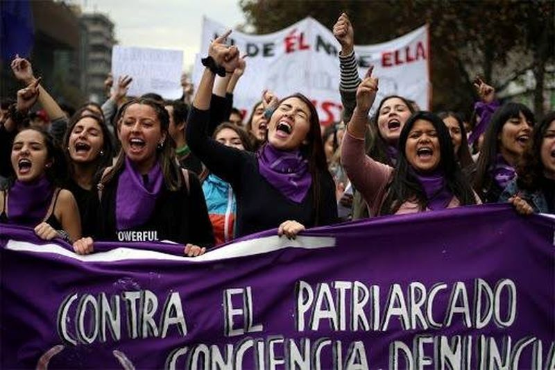 Feminismo actual, llamado también “hegemónico” o “corporativo”.