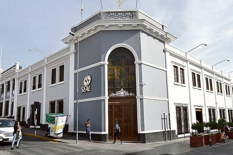 Gerente de Seal señala que deben acercarse a oficinas para buscar soluciones.