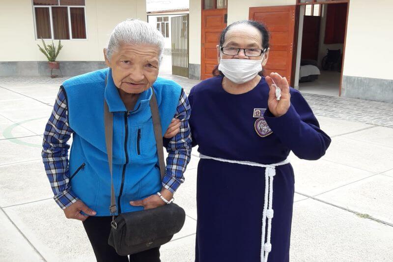 Treinta y ocho adultos mayores son atendidos en hogar de Hermanitas de los Pobres.