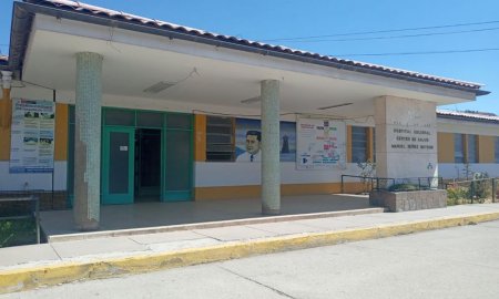 Hospital Manuel Núñez Butrón de Puno.