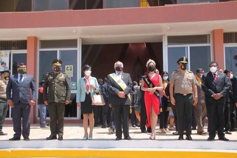 Las principales autoridades participaron de la ceremonia central.