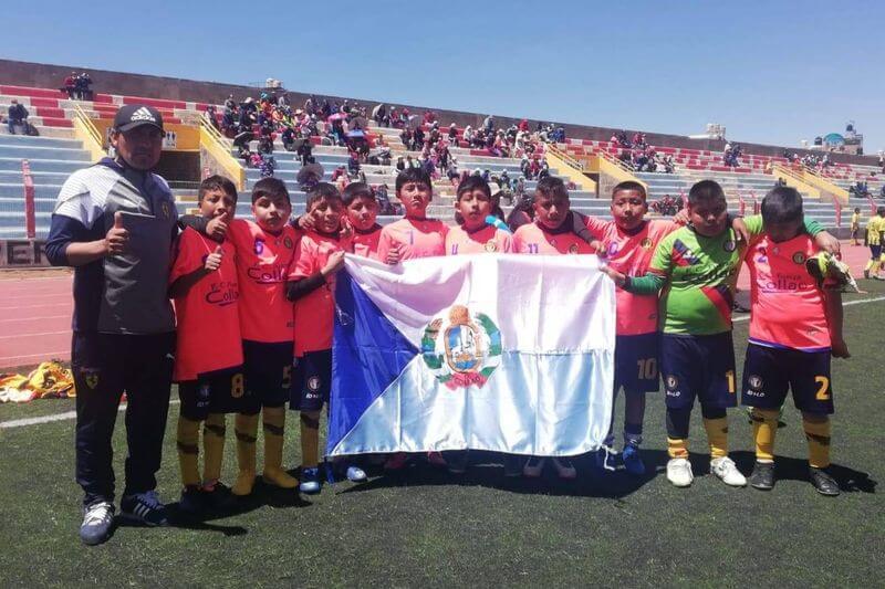 El equipo anfitrión de la categoría sub-11 Fuerza Collao.