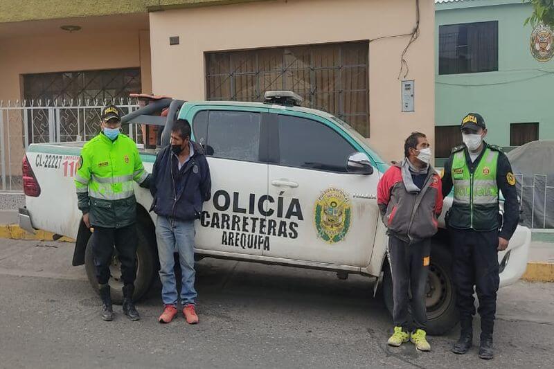 Dos de los delincuentes fueron capturados en la Variante de Uchumayo.