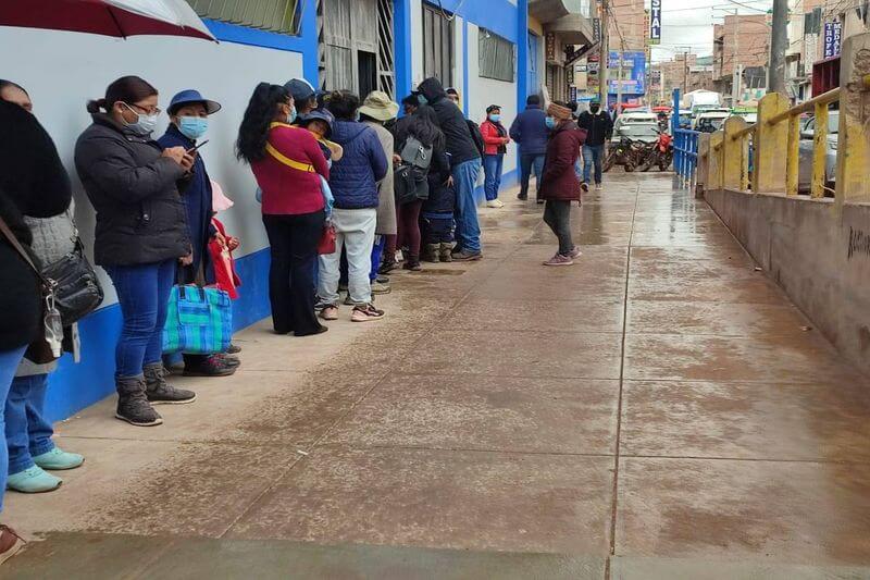 Cobros irregulares en la institución inicial 305