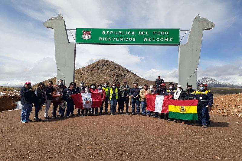 Tránsito de personas entre Perú y Bolivia ya es posible.