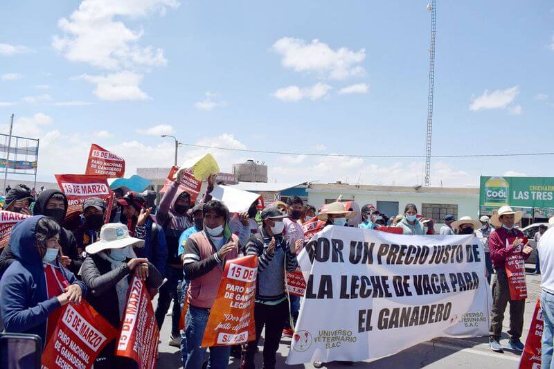 Convocatoria de gremios se produjo desde tempranas horas de la mañana.