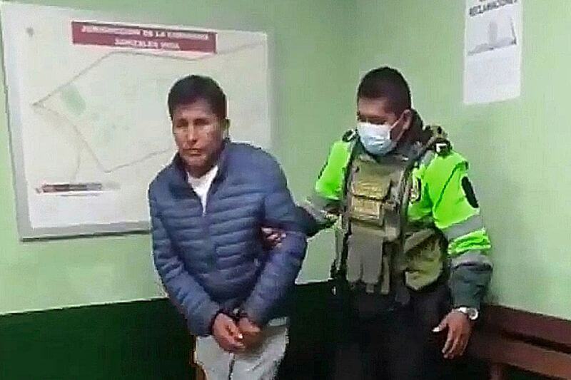 Detenido y su vehículo fueron trasladados a la comisaría González Vigil.
