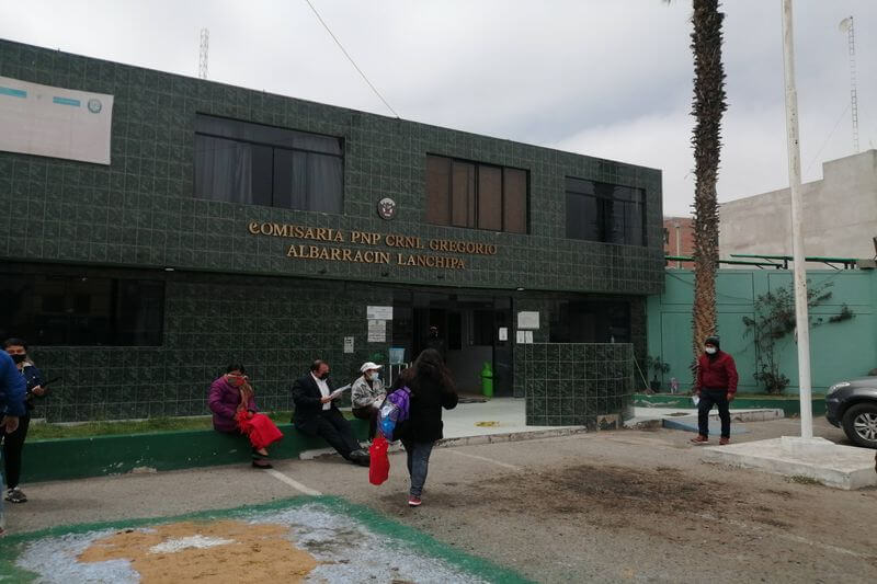 Agentes policiales de la comisaría de Gregorio Albarracín recibieron denuncias.