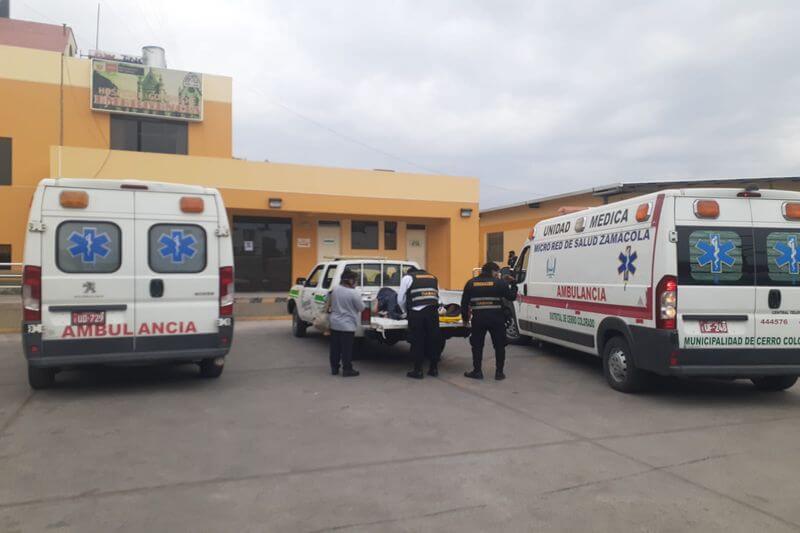 Varones heridos fueron trasladados al hospital Honorio Delgado y Goyeneche.