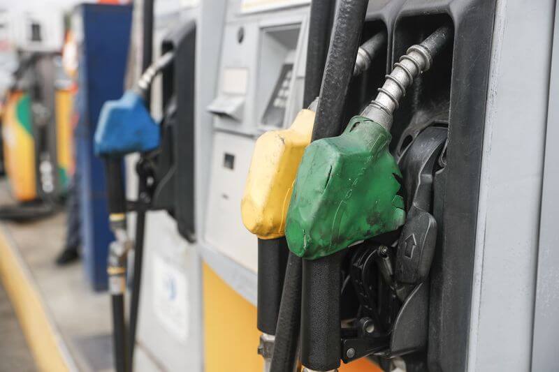 El Gobierno exoneró del impuesto selectivo al consumo (ISC) a algunos carburantes.