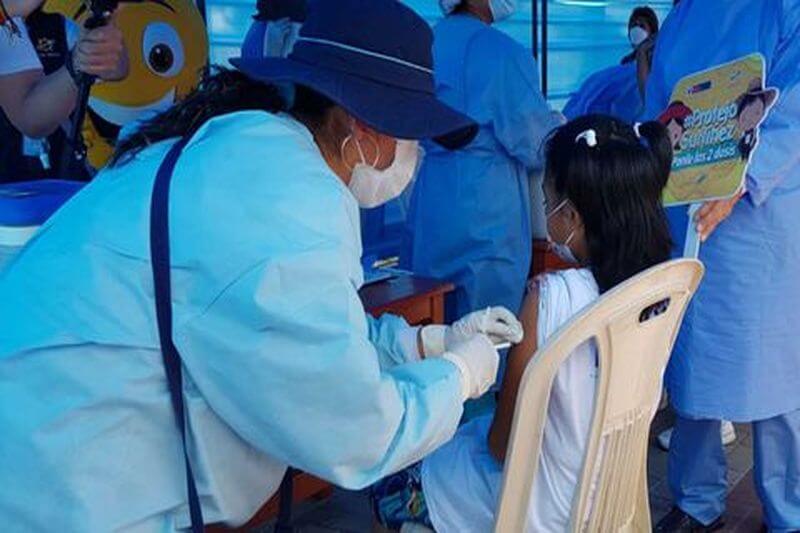 Mientras avance de vacunación sigue lento en Puno.