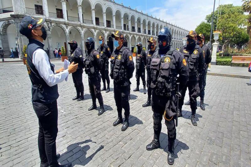 Amenazan con extremar protesta sino consiguen compromiso de edil.