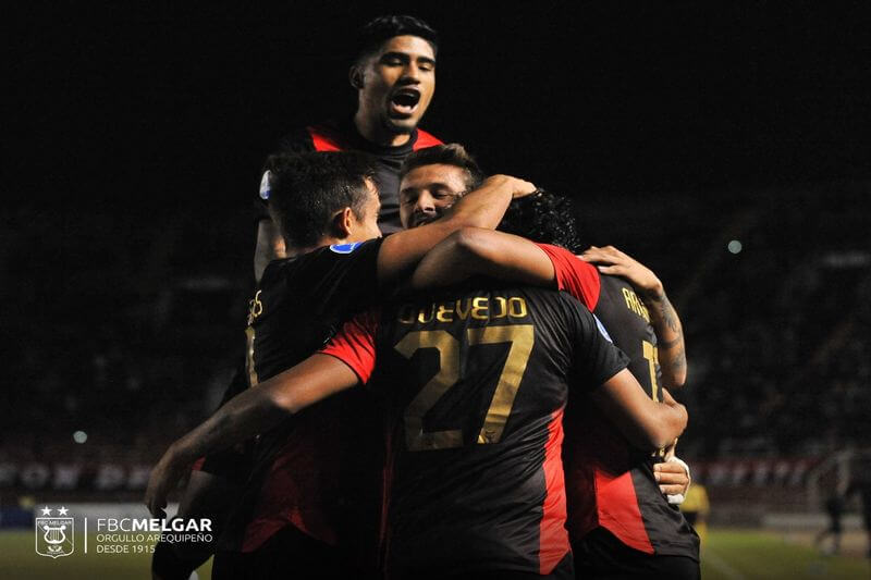 Melgar hace historia clasificando por primera vez a octavos de final de la Sudamericana. Anoche le ganó 3-1 a Cuiabá de Brasil.