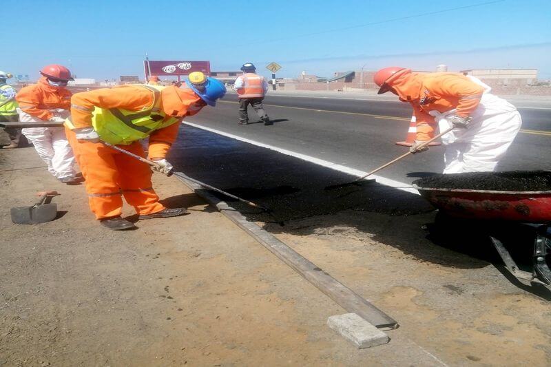 Corredor vial presenta daños en diferentes tramos.