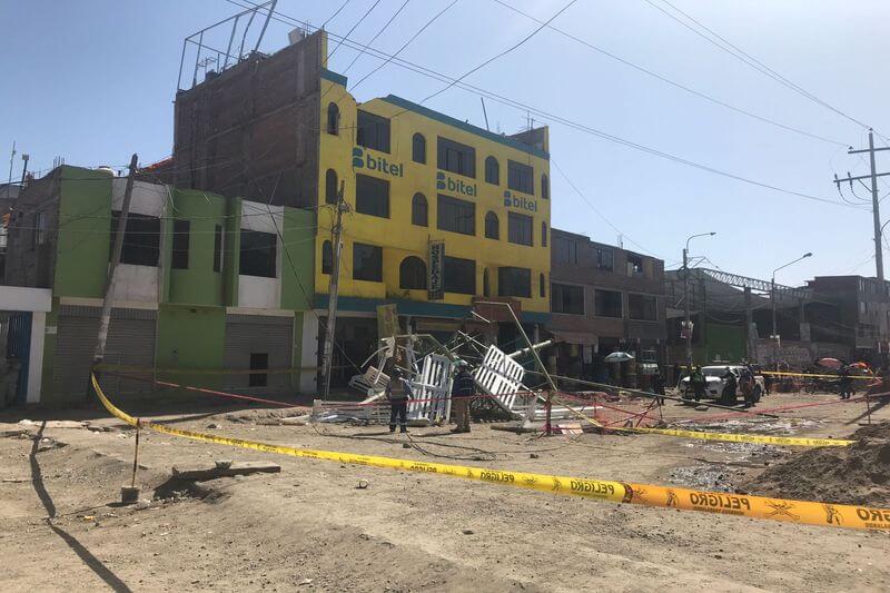 Los cuatro heridos fueron trasladados al hospital Honorio Delgado Espinoza
