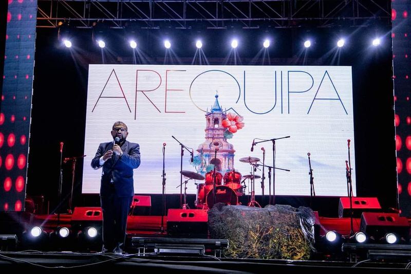 Omar Candia no da el ejemplo al resto de los ciudadanos de Arequipa.