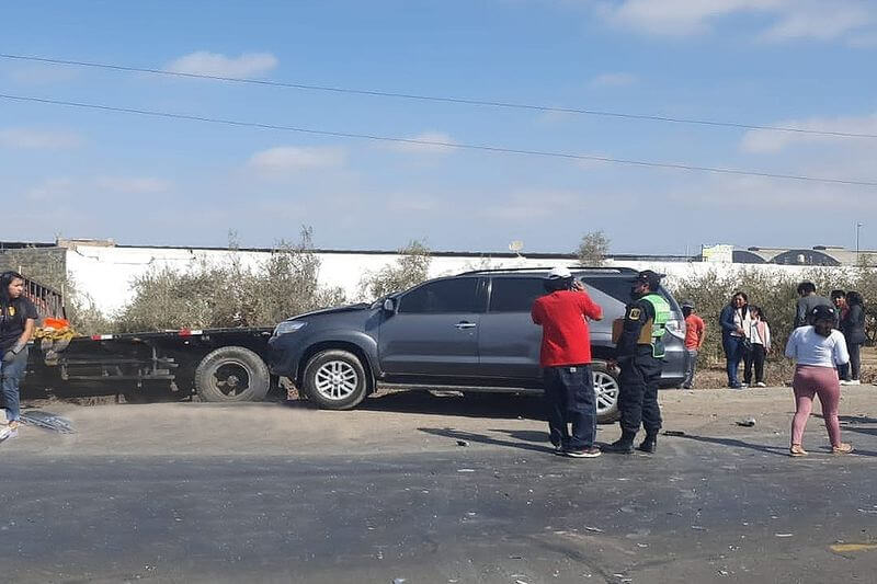 Accidente se produjo en el km 19 de la carretera Costanera la tarde del domingo.