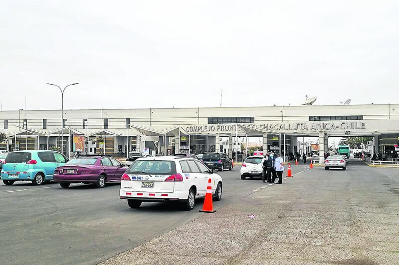 No se superan demoras en control de frontera con Chile.