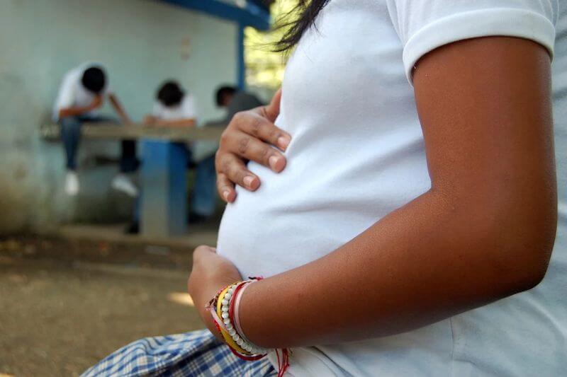 Piden a padres de familia incidir en sus hijos en temas de educación sexual.