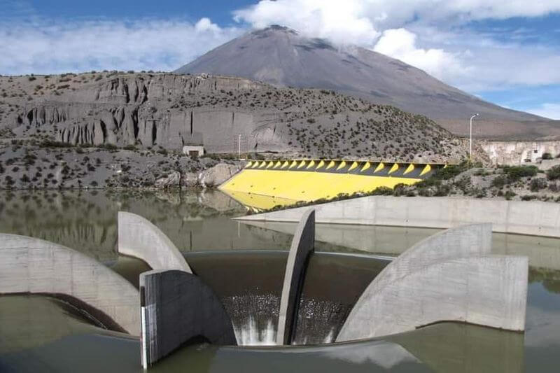 Solicitan a autoridades la construcción de más represas en la región Arequipa.