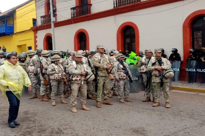 Militares podrán dirigir represión en protestas.