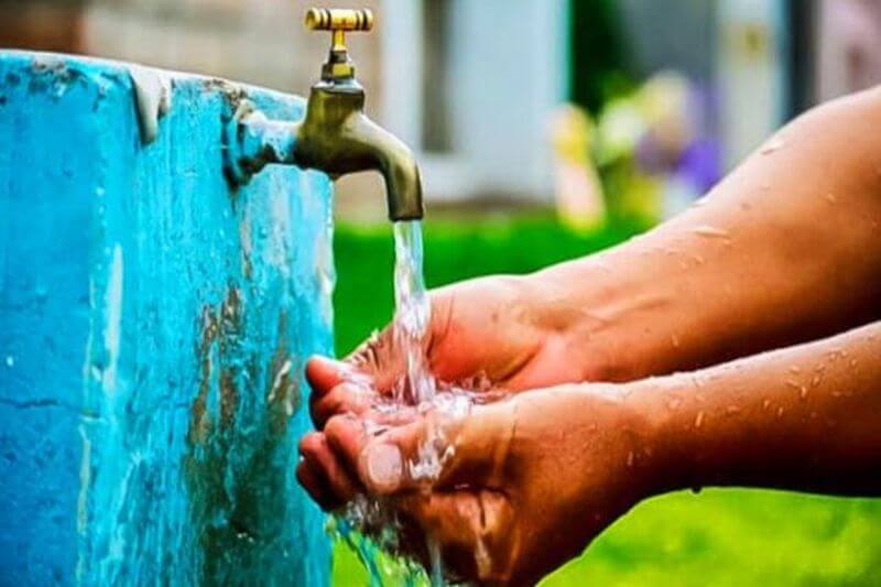 Familias verán sus ingresos afectados con incremento de tarifa de agua.