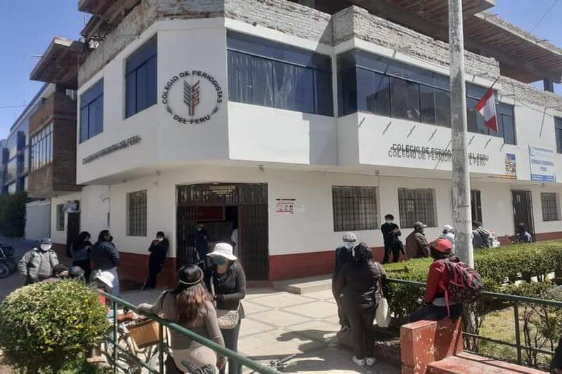 No tomaron en cuenta a colegios de periodistas locales.