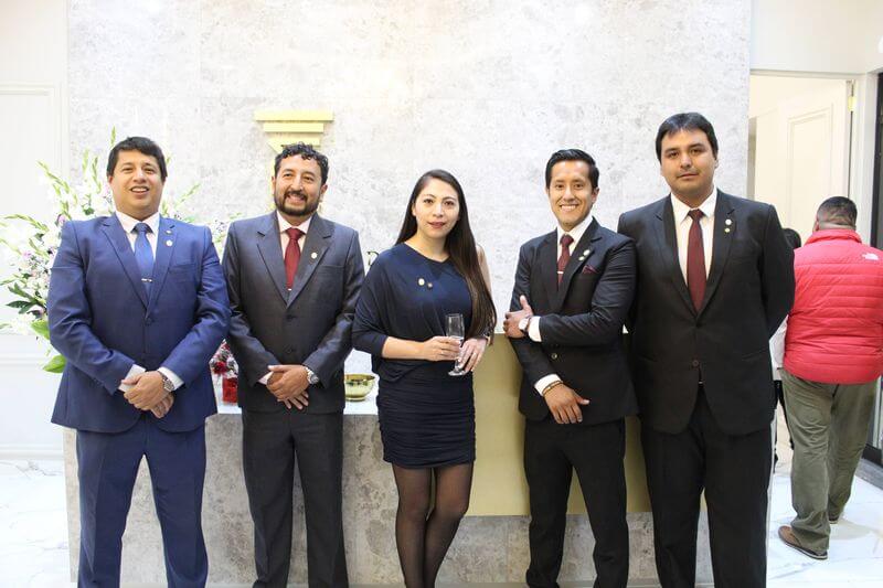 Dorian Castro, Edson Gainza, Karla Medina, Rubén Loayza y Rafael Rodríguez.