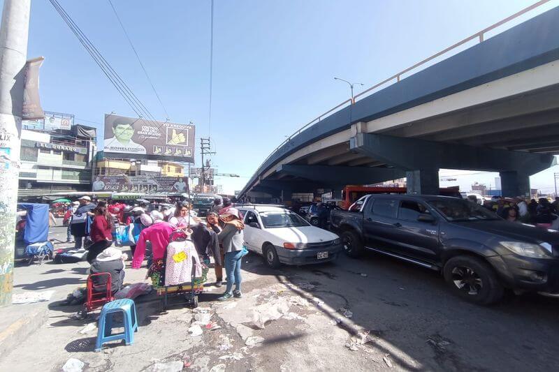 No hubo mayor control ante masiva concurrencia de ciudadanos.