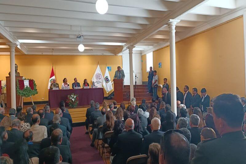 Ceremonia se desarrolló en la Casa Bolognesi en Arica.