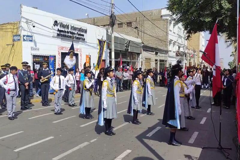 Concurso de desfile se realizó en el Paseo Cívico.