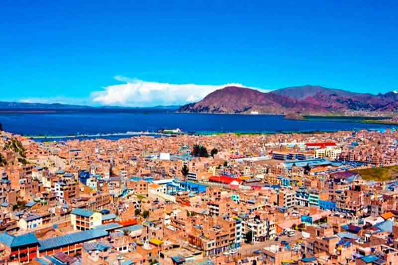 Los gremios sociales ayer salieron a las calles de Puno.